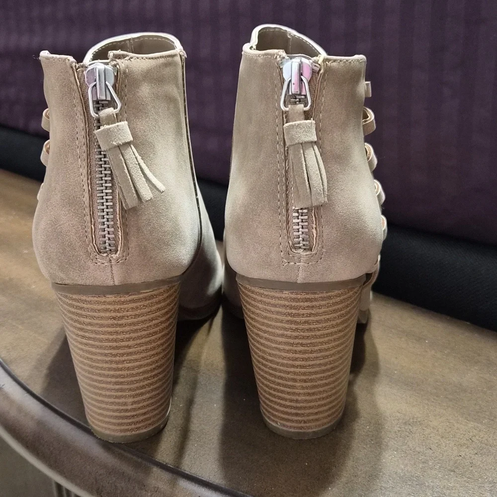 JUST FAB Taupe Suede, Side Lace Boot With Tassle Back. Size 9. Worn Once.